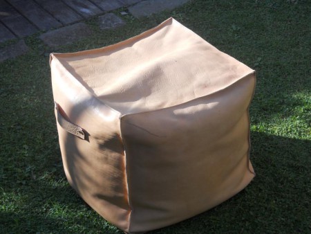Cubo - pouff in pelle
